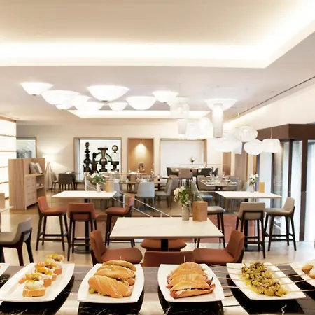 فندق Lasala Plaza - Adults Only