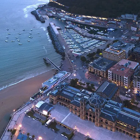 Lasala Plaza - Adults Only فندق