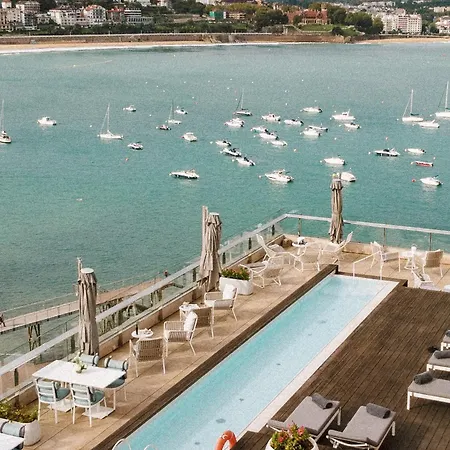 Lasala Plaza - Adults Only Hotel 4*