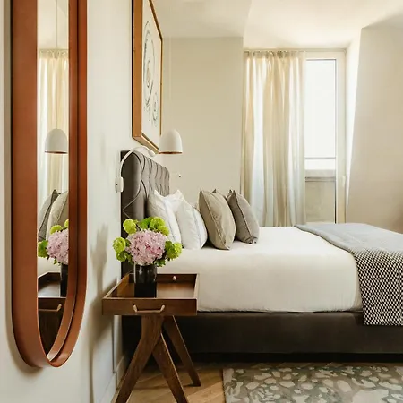 Lasala Plaza - Adults Only 4*