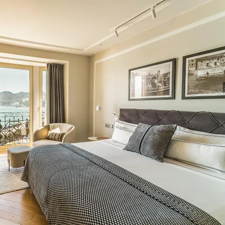 Lasala Plaza - Adults Only Szálloda 4*