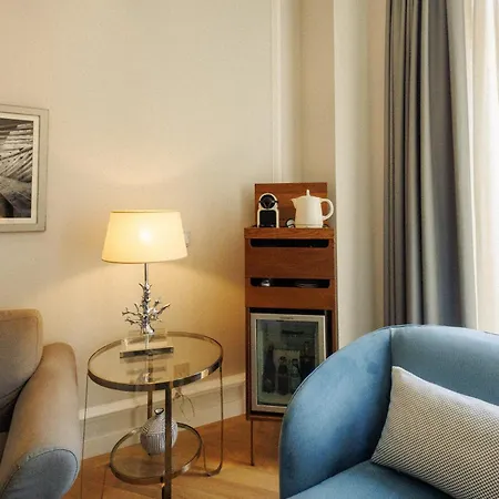Lasala Plaza - Adults Only Hotel 4*