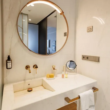 Lasala Plaza - Adults Only Hotel San Sebastián