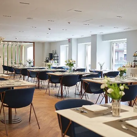 Отель Lasala Plaza - Adults Only Сан-Себастьян