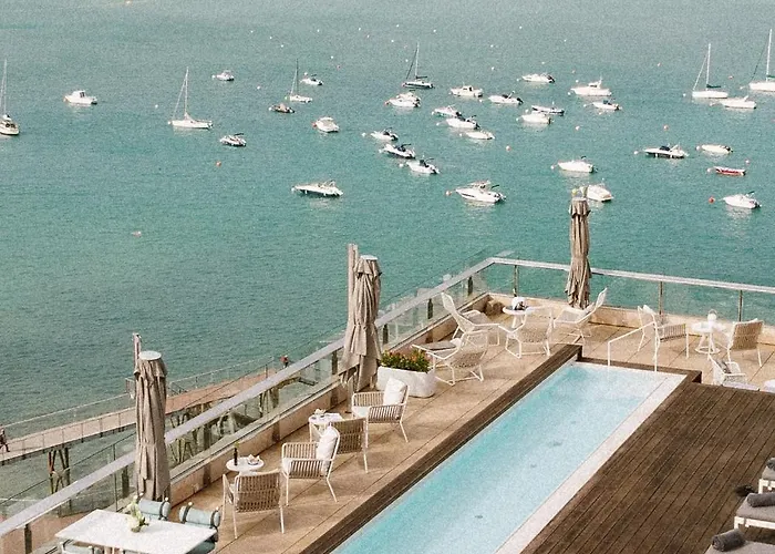 Lasala Plaza - Adults Only Hotell 4*