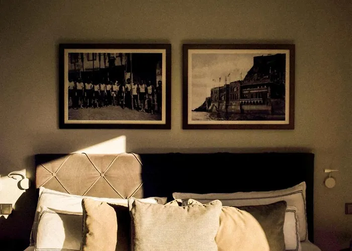 Lasala Plaza - Adults Only 4*