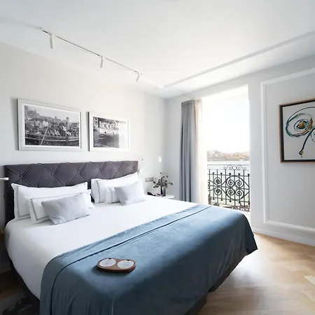 Lasala Plaza - Adults Only 4*